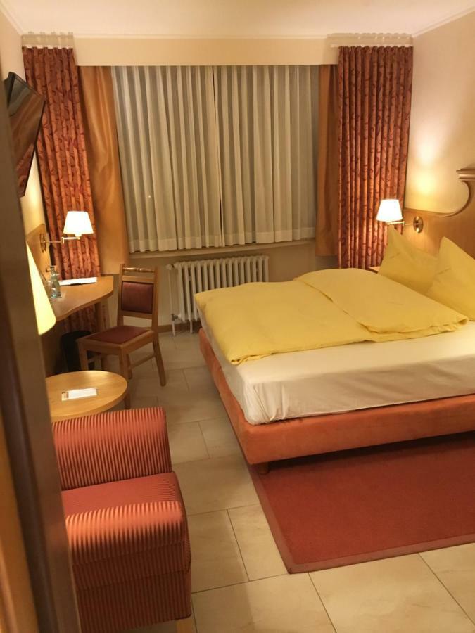 Altes Gasthaus Kuhr - Hotel & Restaurant 파펜부르크 외부 사진