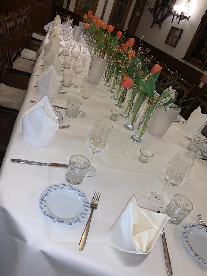 Altes Gasthaus Kuhr - Hotel & Restaurant 파펜부르크 외부 사진